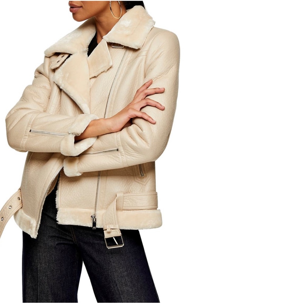 NWT Topshop Women’s Fleece & Faux Leather Moto
Jacket Size: 10